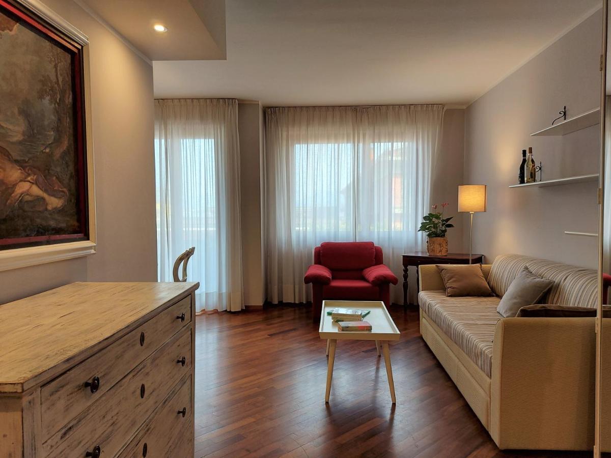 Apartament Trilocale Ferruccio Baveno Zewnętrze zdjęcie